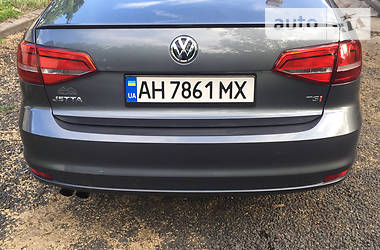 Седан Volkswagen Jetta 2015 в Покровске