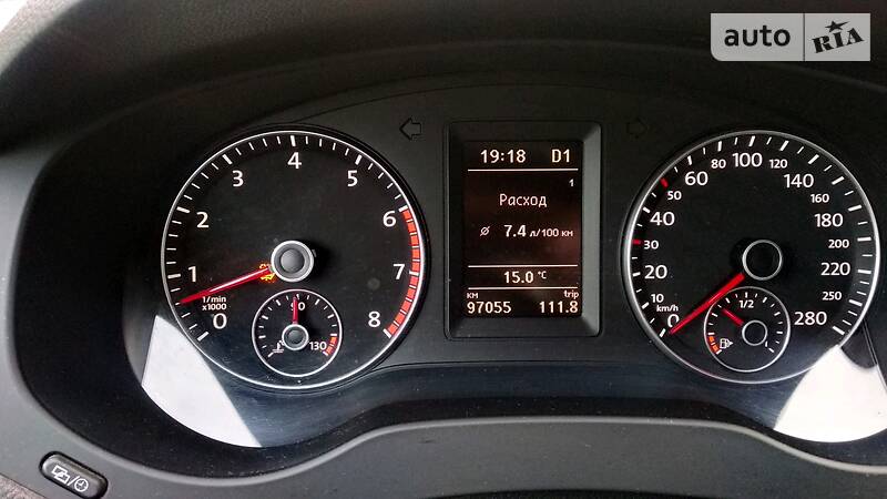 Седан Volkswagen Jetta 2012 в Харкові