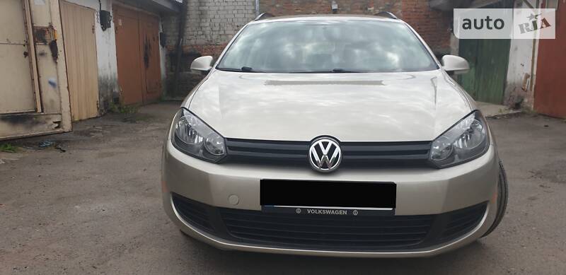 Універсал Volkswagen Jetta 2013 в Хмельницькому