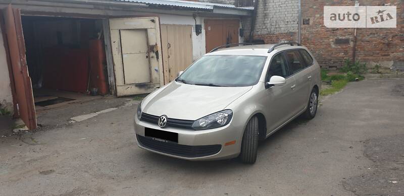 Універсал Volkswagen Jetta 2013 в Хмельницькому
