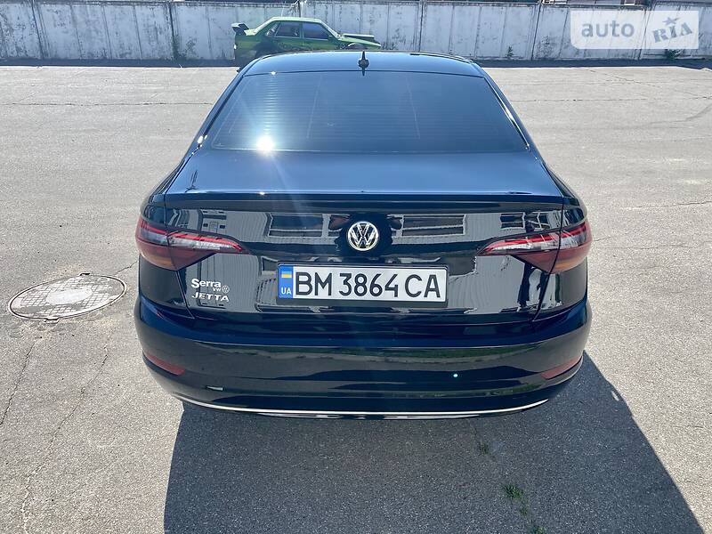 Седан Volkswagen Jetta 2018 в Сумах