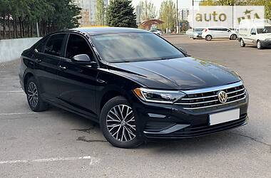 Седан Volkswagen Jetta 2018 в Николаеве