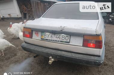 Седан Volkswagen Jetta 1987 в Малине