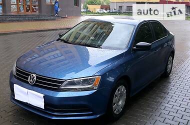 Седан Volkswagen Jetta 2015 в 