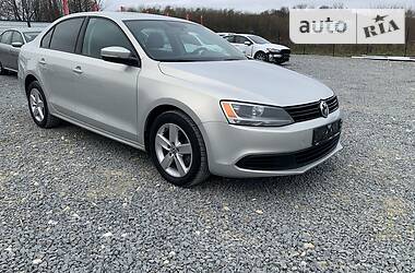 Седан Volkswagen Jetta 2011 в Львове