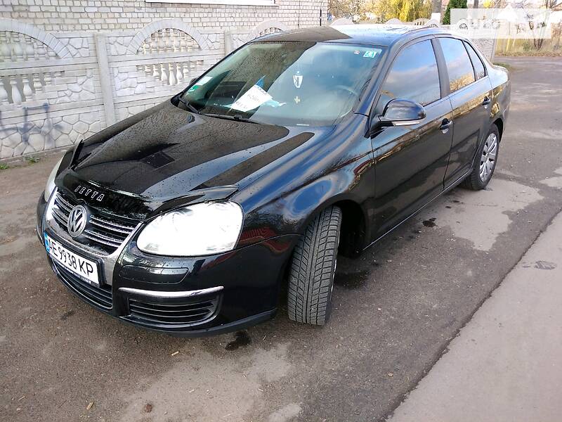 Седан Volkswagen Jetta 2006 в Старокостянтинові