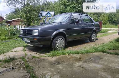 Седан Volkswagen Jetta 1987 в Вижнице