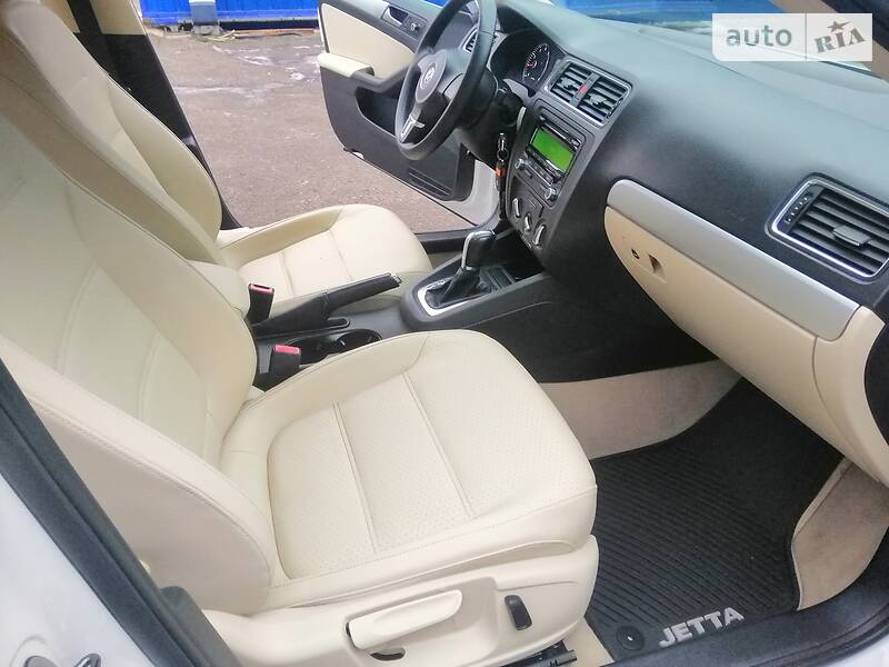 Седан Volkswagen Jetta 2012 в Дружковке