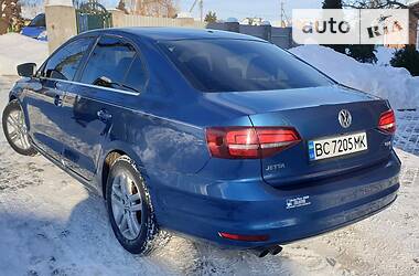 Седан Volkswagen Jetta 2017 в Львове