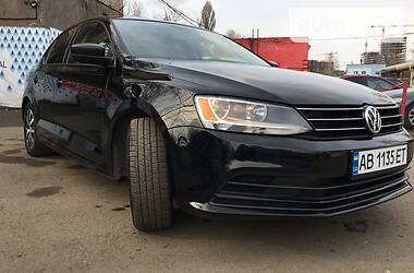 Седан Volkswagen Jetta 2016 в Киеве