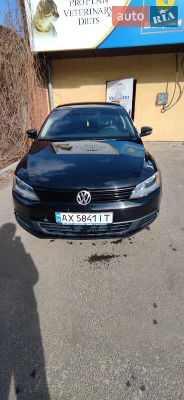 Седан Volkswagen Jetta 2014 в Харькове