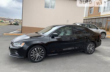 Седан Volkswagen Jetta 2016 в Киеве