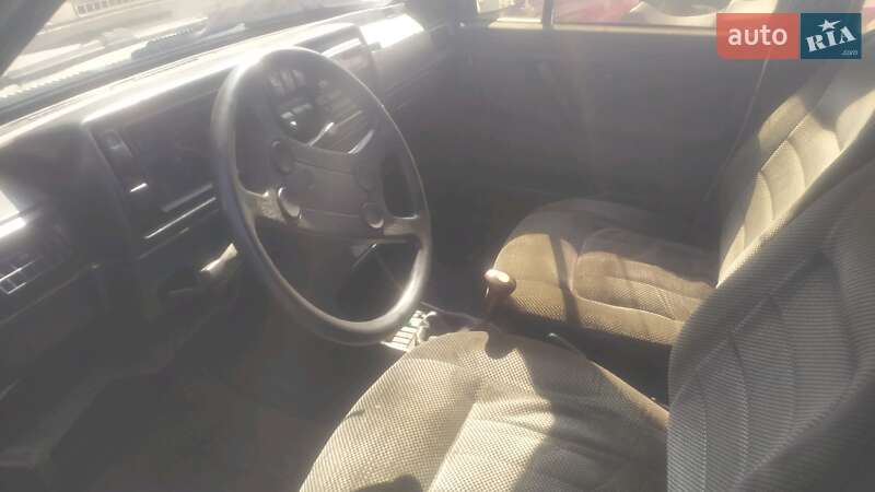 Седан Volkswagen Jetta 1986 в Березному