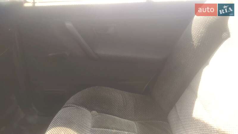 Седан Volkswagen Jetta 1986 в Березному