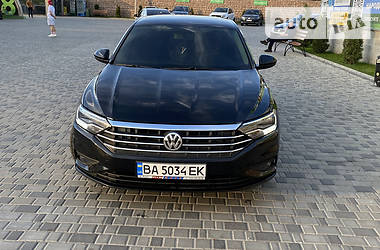 Седан Volkswagen Jetta 2019 в Кропивницькому