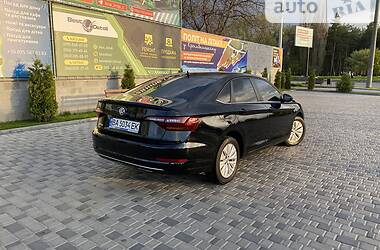 Седан Volkswagen Jetta 2019 в Кропивницком