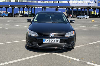 Седан Volkswagen Jetta 2010 в Киеве