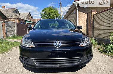 Седан Volkswagen Jetta 2013 в Харкові