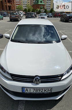 Седан Volkswagen Jetta 2012 в Броварах