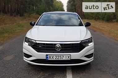 Седан Volkswagen Jetta 2018 в Харькове