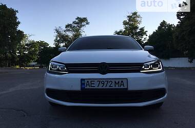 Седан Volkswagen Jetta 2013 в Нікополі