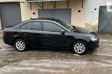 Седан Volkswagen Jetta 2013 в Ровно