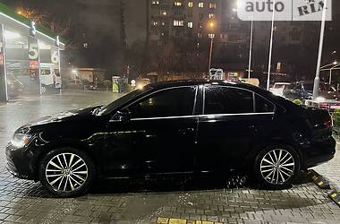 Седан Volkswagen Jetta 2017 в Одесі