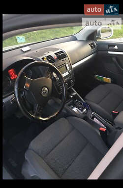 Седан Volkswagen Jetta 2009 в Киеве