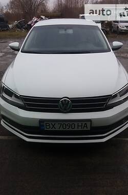 Седан Volkswagen Jetta 2016 в Хмельницком