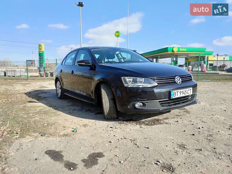 Седан Volkswagen Jetta 2011 в Ізяславі