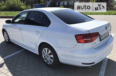 Седан Volkswagen Jetta 2015 в Лубнах