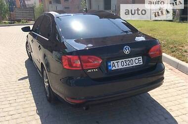 Седан Volkswagen Jetta 2012 в Івано-Франківську