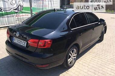 Седан Volkswagen Jetta 2012 в Івано-Франківську