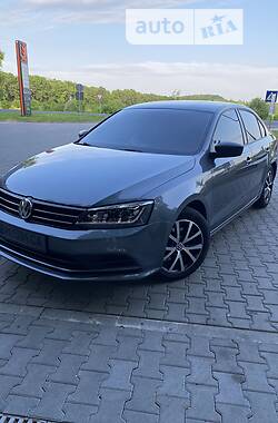 Седан Volkswagen Jetta 2017 в Ромнах