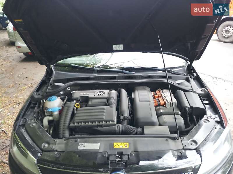 Седан Volkswagen Jetta 2013 в Тернополі