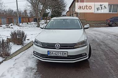 Седан Volkswagen Jetta 2015 в Кропивницком