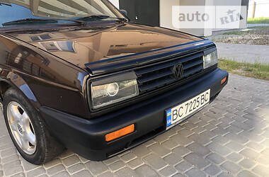 Седан Volkswagen Jetta 1988 в Жовкві