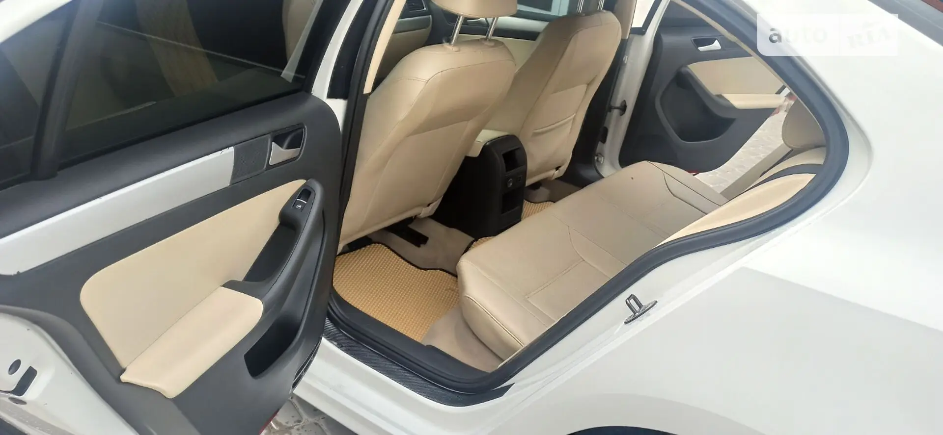 2013 Volkswagen Jetta - мініатюра 4