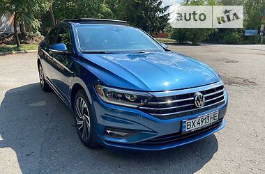 Седан Volkswagen Jetta 2019 в Хмельницком