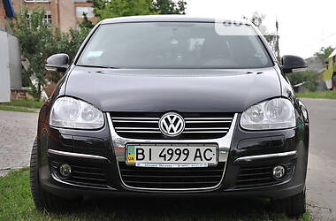 Седан Volkswagen Jetta 2010 в Зіньківі