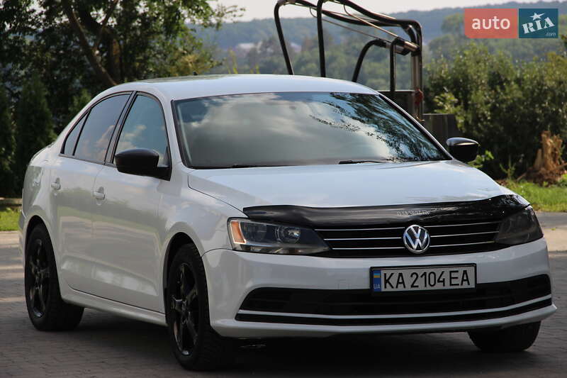 Седан Volkswagen Jetta 2015 в Бучачі