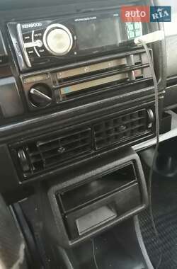 Седан Volkswagen Jetta 1988 в 