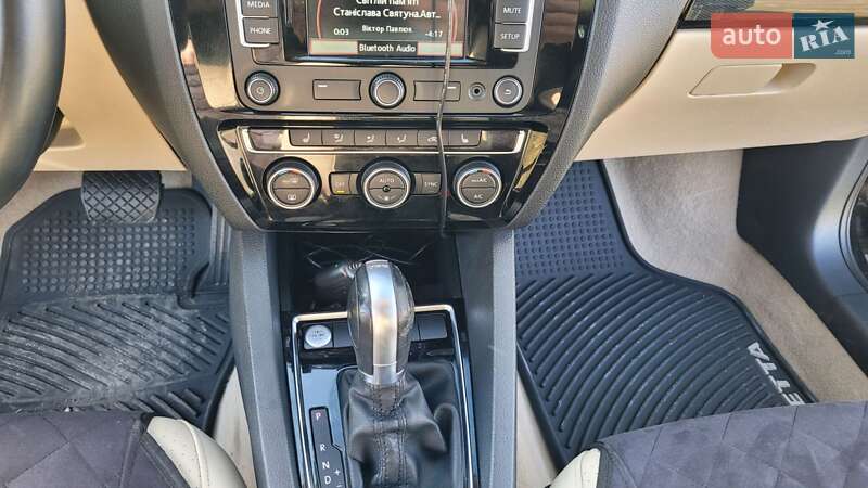 Седан Volkswagen Jetta 2015 в Виннице