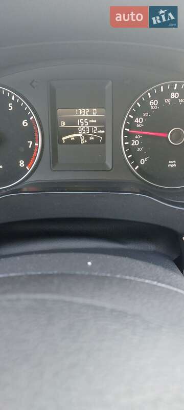 Седан Volkswagen Jetta 2014 в Снятині