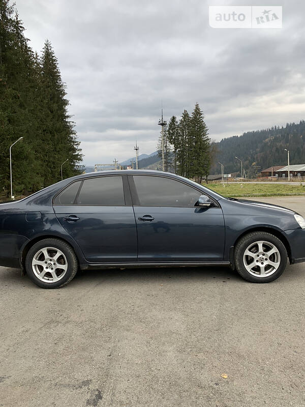 Седан Volkswagen Jetta 2008 в Верховине