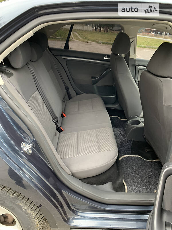 Седан Volkswagen Jetta 2008 в Верховине