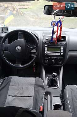 Седан Volkswagen Jetta 2006 в 