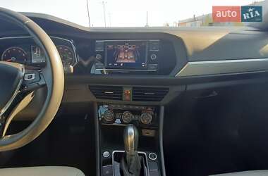 Седан Volkswagen Jetta 2019 в Одессе