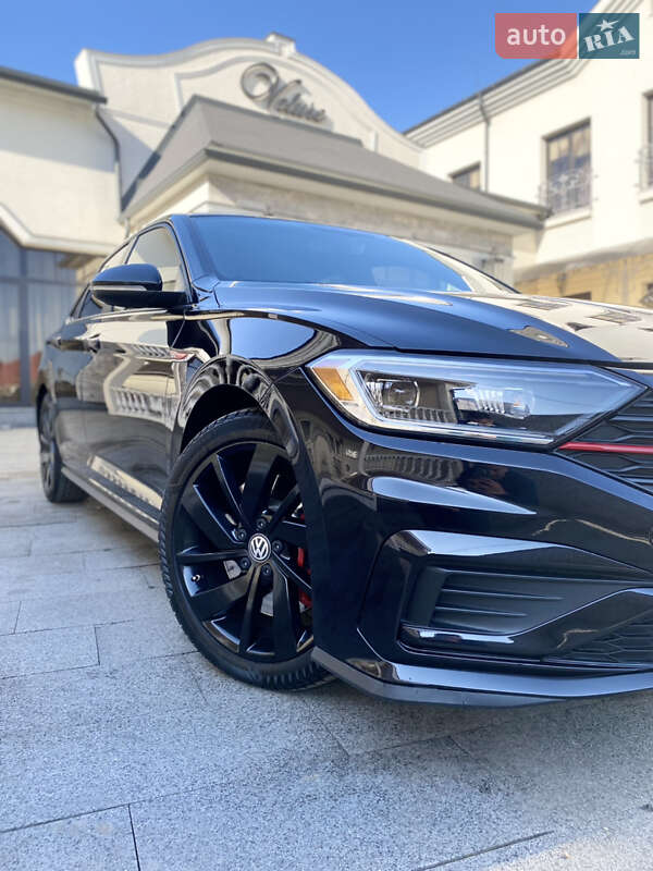 Volkswagen Jetta 2019