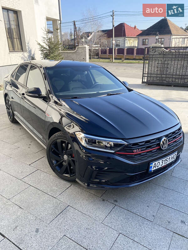 Седан Volkswagen Jetta 2019 в Мукачево